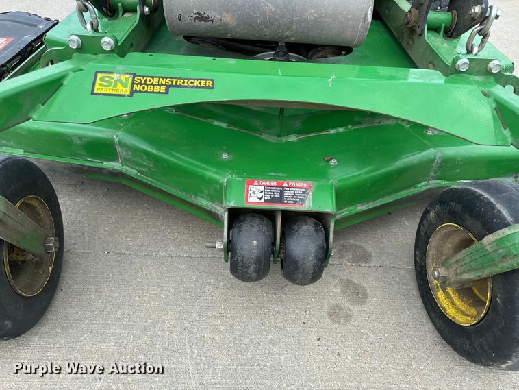 image for item OF9716 2022 John Deere 652R ZTR lawn mower