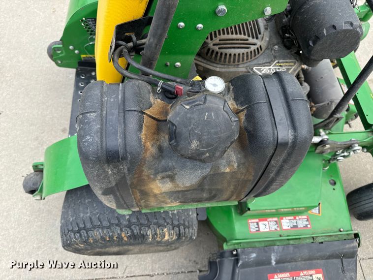 image for item OF9716 2022 John Deere 652R ZTR lawn mower