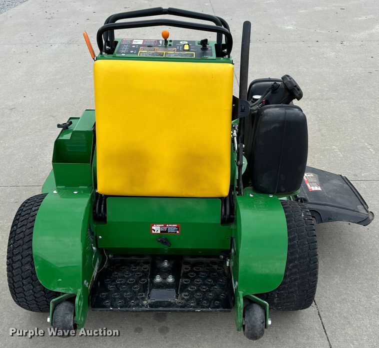 image for item OF9717 2022 John Deere 652R  ZTR lawn mower