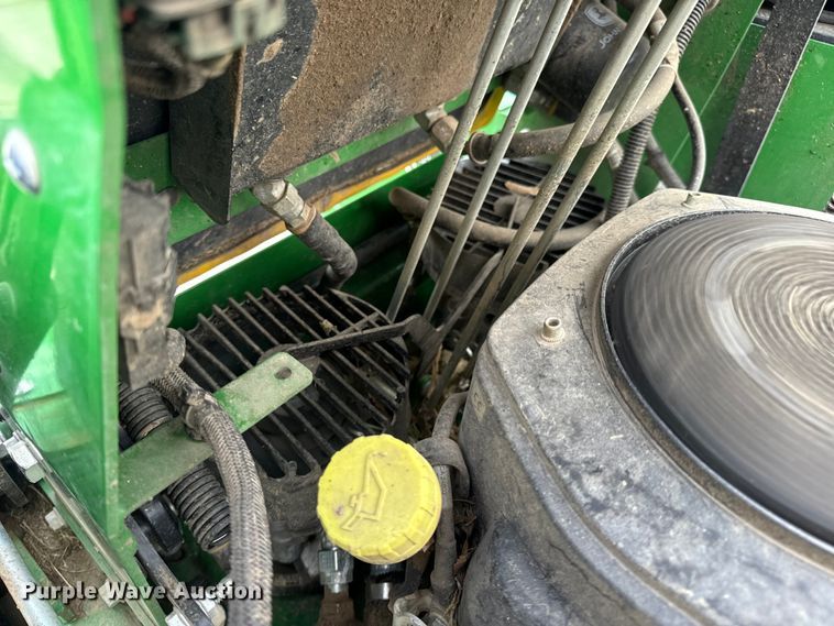 image for item OF9717 2022 John Deere 652R  ZTR lawn mower