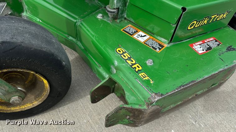 image for item OF9720 2020 John Deere 652R ZTR lawn mower