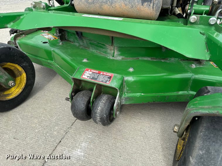 image for item OF9720 2020 John Deere 652R ZTR lawn mower