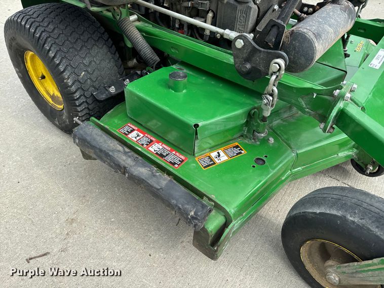 image for item OF9720 2020 John Deere 652R ZTR lawn mower