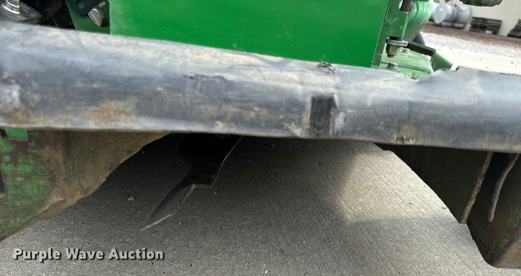 image for item OF9720 2020 John Deere 652R ZTR lawn mower