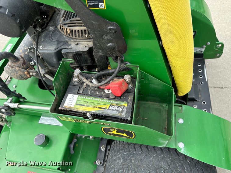 image for item OF9720 2020 John Deere 652R ZTR lawn mower