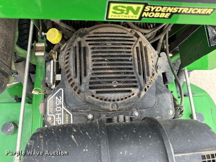 image for item OF9720 2020 John Deere 652R ZTR lawn mower