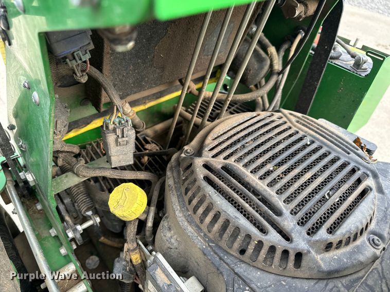 image for item OF9720 2020 John Deere 652R ZTR lawn mower