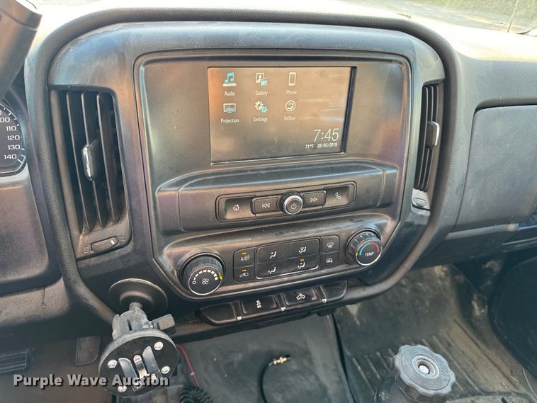 image for item OF9723 2019 GMC Sierra 1500 Double Cab pickup truck