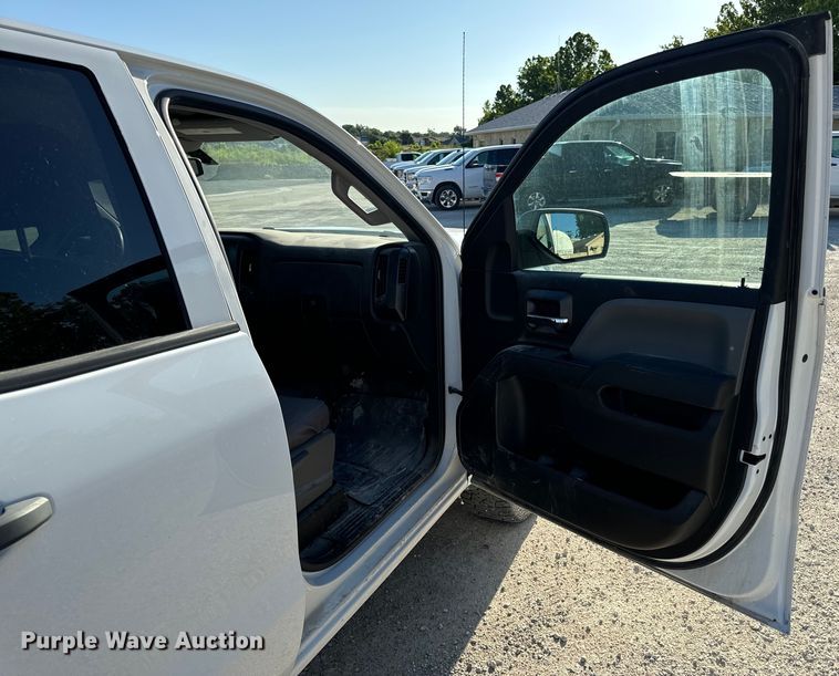 image for item OF9723 2019 GMC Sierra 1500 Double Cab pickup truck