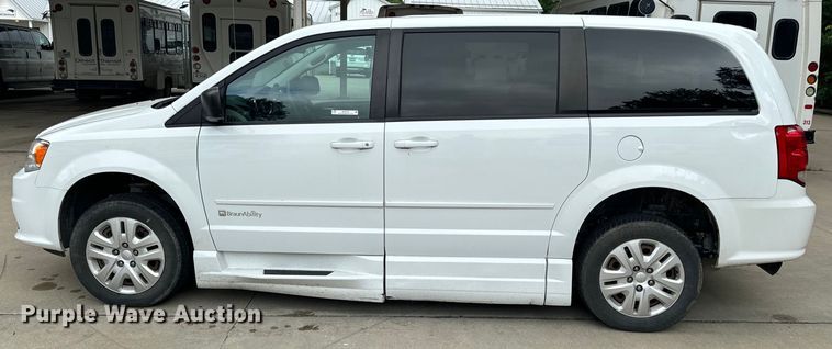 image for item OF9732 2017 Braun Ability Grand Caravan handicap accessible van