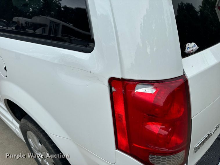 image for item OF9732 2017 Braun Ability Grand Caravan handicap accessible van