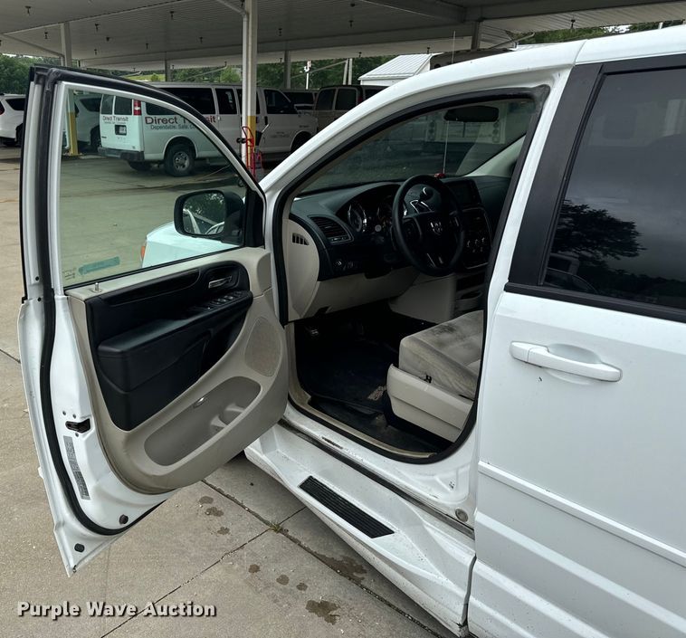 image for item OF9732 2017 Braun Ability Grand Caravan handicap accessible van