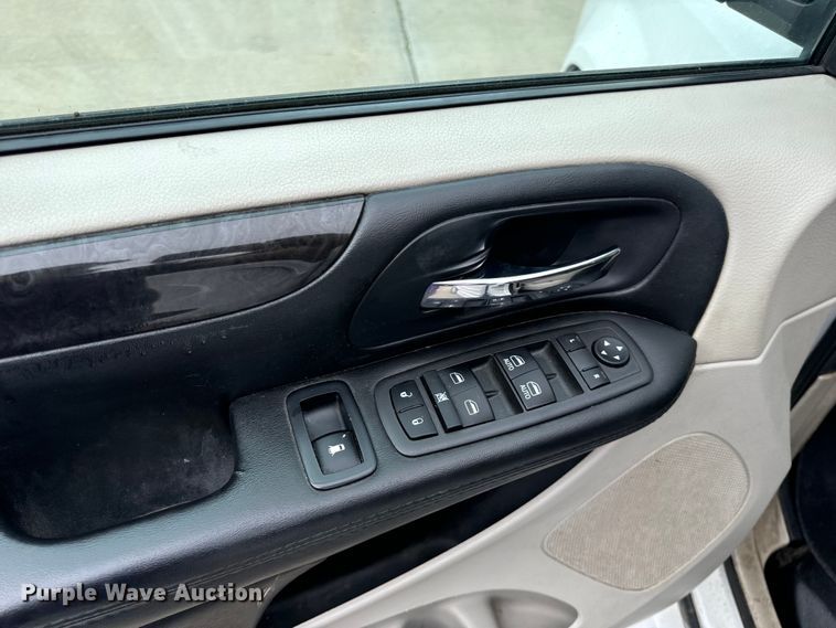 image for item OF9732 2017 Braun Ability Grand Caravan handicap accessible van