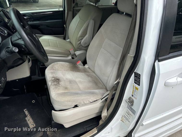 image for item OF9732 2017 Braun Ability Grand Caravan handicap accessible van