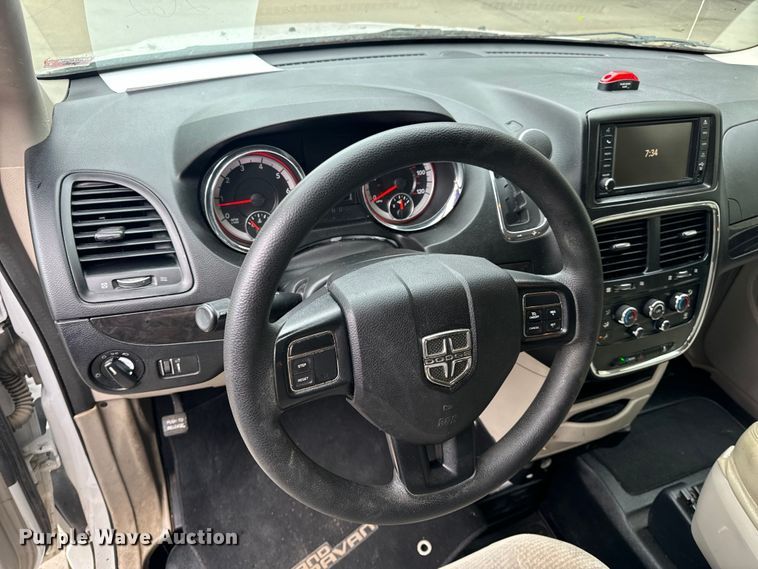 image for item OF9732 2017 Braun Ability Grand Caravan handicap accessible van