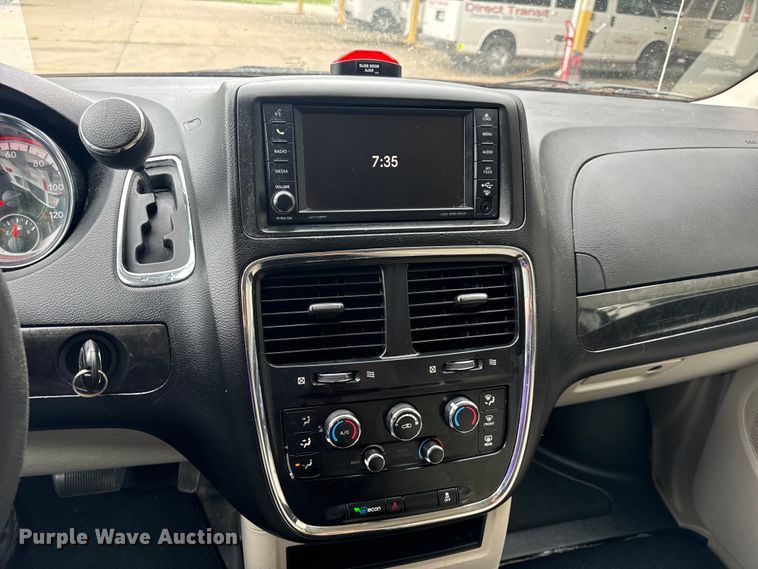 image for item OF9732 2017 Braun Ability Grand Caravan handicap accessible van