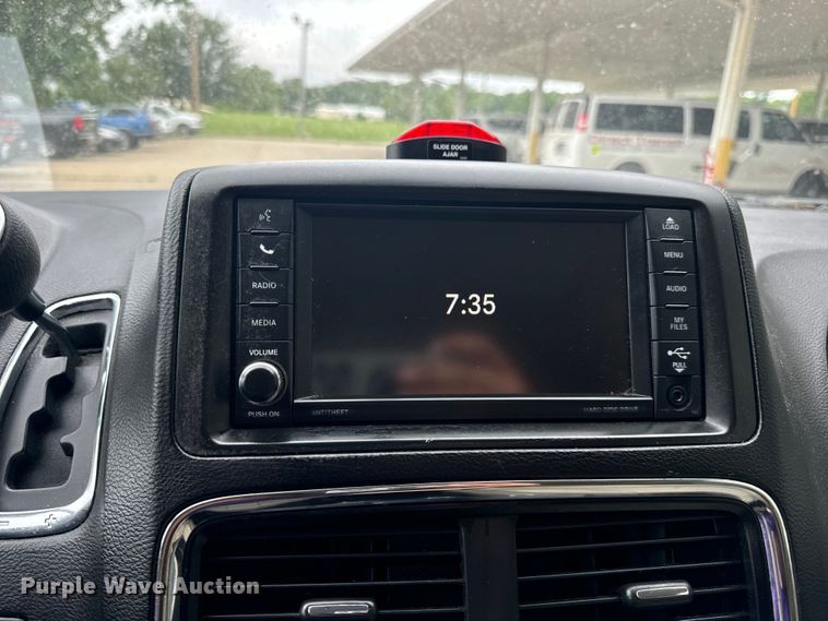 image for item OF9732 2017 Braun Ability Grand Caravan handicap accessible van