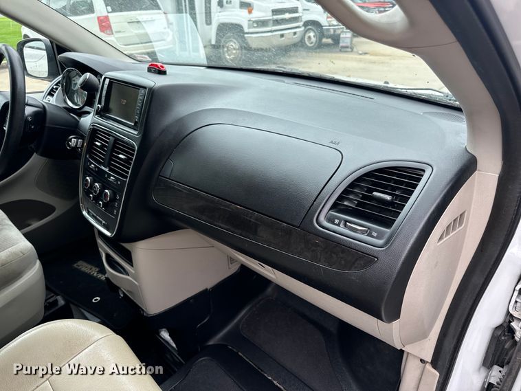 image for item OF9732 2017 Braun Ability Grand Caravan handicap accessible van