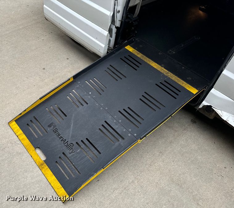 image for item OF9732 2017 Braun Ability Grand Caravan handicap accessible van