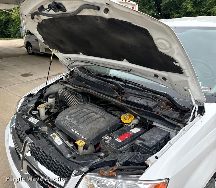 image for item OF9732 2017 Braun Ability Grand Caravan handicap accessible van