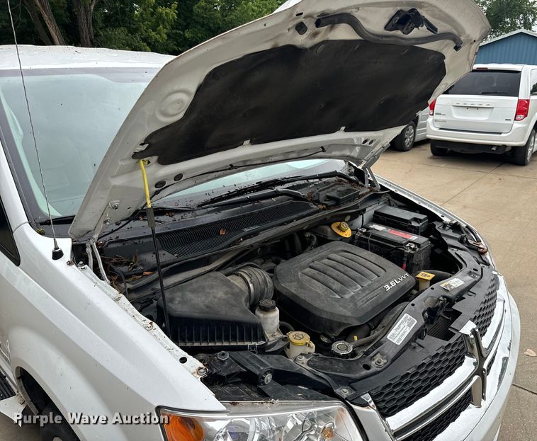 image for item OF9732 2017 Braun Ability Grand Caravan handicap accessible van