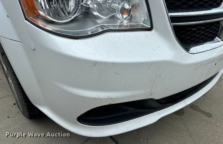 image for item OF9733 2017 Dodge Grand Caravan handicap accessible van