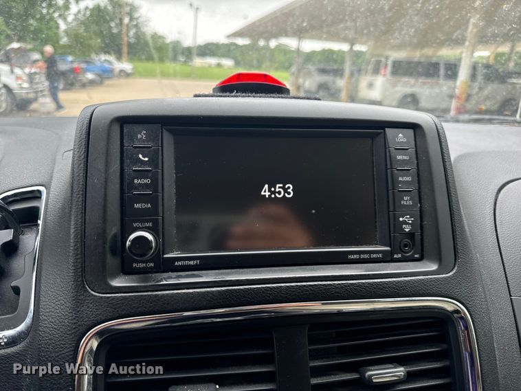 image for item OF9733 2017 Dodge Grand Caravan handicap accessible van