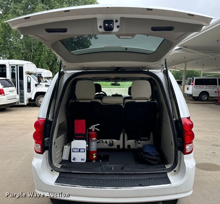 image for item OF9733 2017 Dodge Grand Caravan handicap accessible van