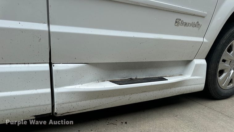 image for item OF9734 2017 Braun Ability Grand Caravan handicap accessible van