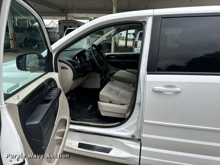 image for item OF9734 2017 Braun Ability Grand Caravan handicap accessible van