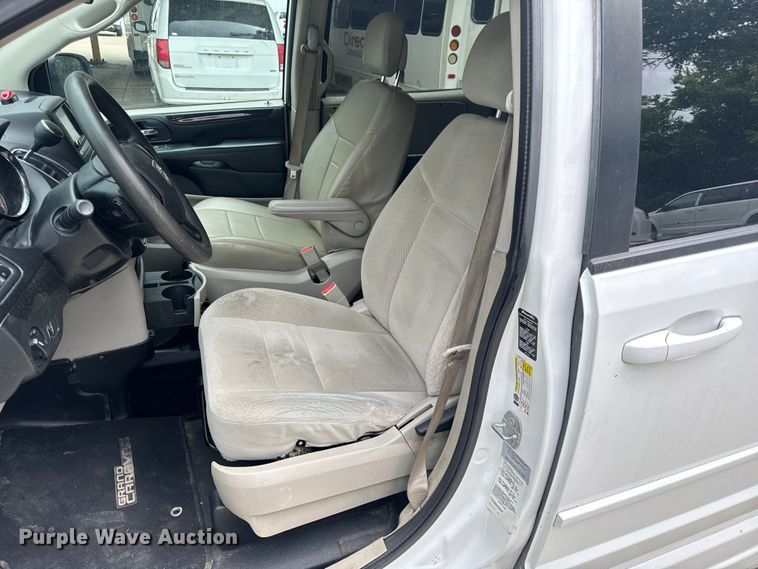 image for item OF9734 2017 Braun Ability Grand Caravan handicap accessible van