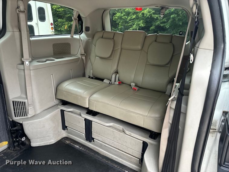 image for item OF9734 2017 Braun Ability Grand Caravan handicap accessible van