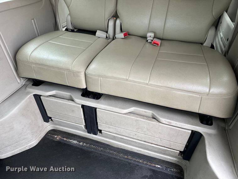 image for item OF9734 2017 Braun Ability Grand Caravan handicap accessible van