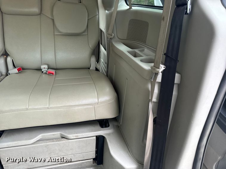 image for item OF9734 2017 Braun Ability Grand Caravan handicap accessible van