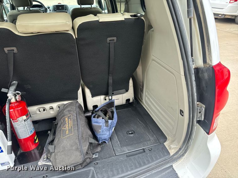 image for item OF9734 2017 Braun Ability Grand Caravan handicap accessible van