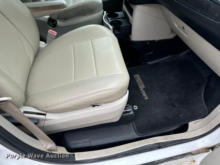 image for item OF9734 2017 Braun Ability Grand Caravan handicap accessible van