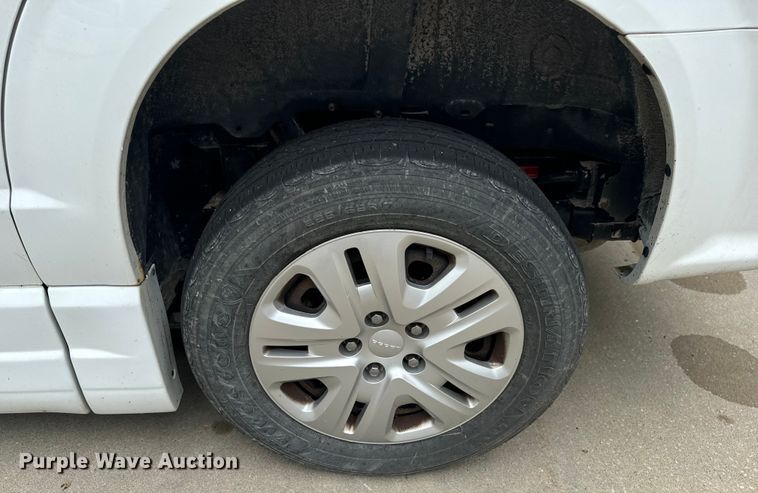 image for item OF9734 2017 Braun Ability Grand Caravan handicap accessible van