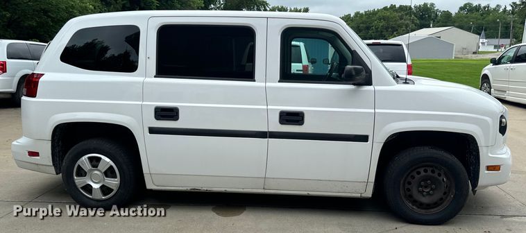 image for item OF9735 2016 Mobility Ventures MV-1 handicap accessible van