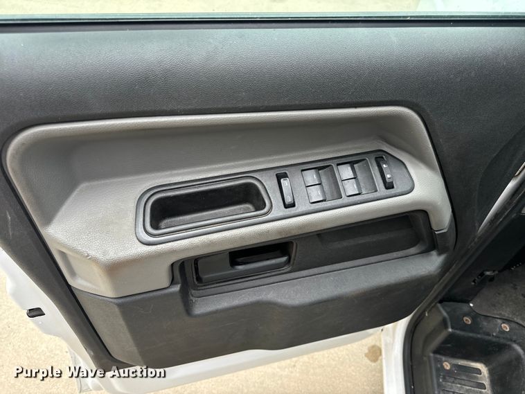 image for item OF9735 2016 Mobility Ventures MV-1 handicap accessible van