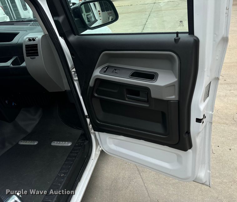 image for item OF9735 2016 Mobility Ventures MV-1 handicap accessible van