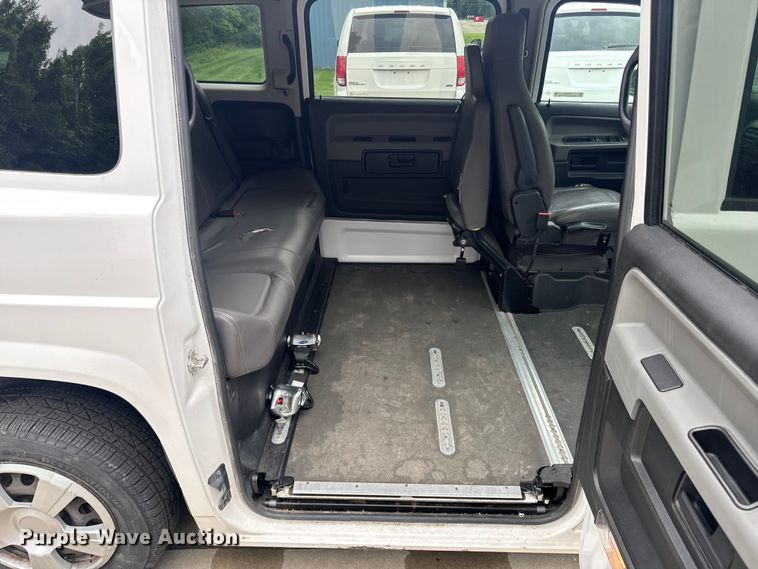 image for item OF9735 2016 Mobility Ventures MV-1 handicap accessible van