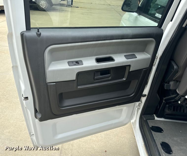 image for item OF9735 2016 Mobility Ventures MV-1 handicap accessible van