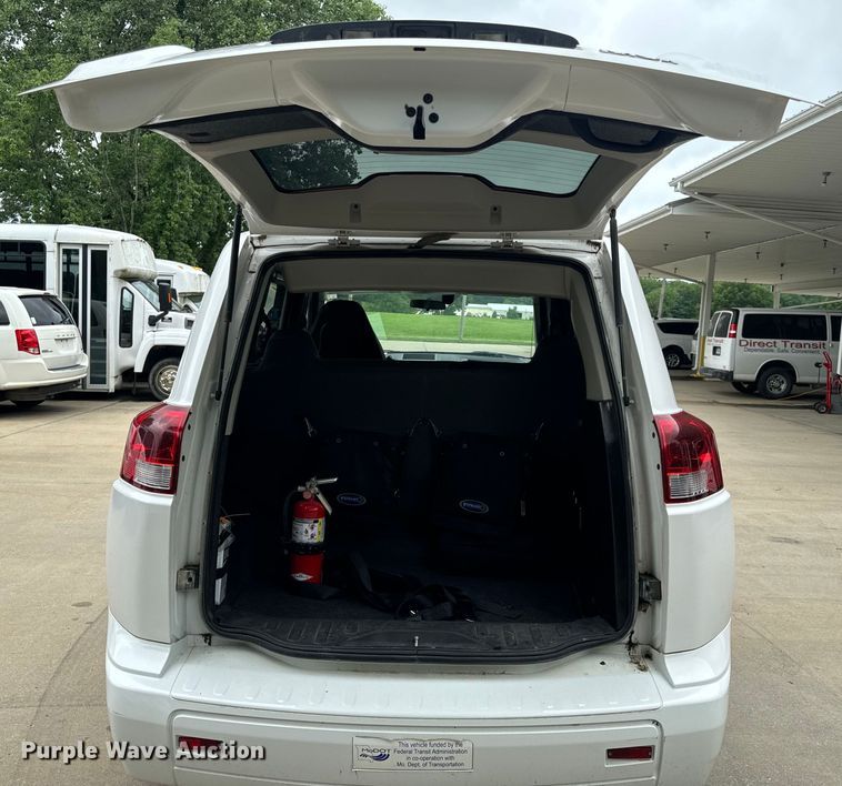 image for item OF9735 2016 Mobility Ventures MV-1 handicap accessible van