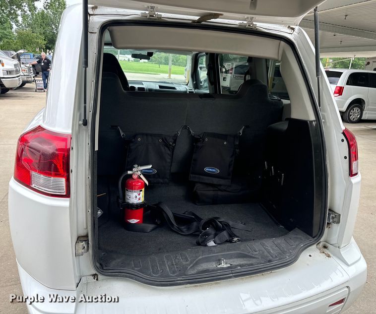 image for item OF9735 2016 Mobility Ventures MV-1 handicap accessible van