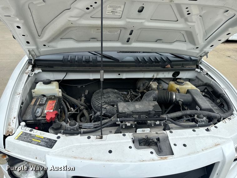 image for item OF9735 2016 Mobility Ventures MV-1 handicap accessible van