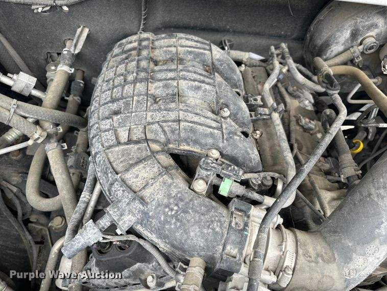 image for item OF9735 2016 Mobility Ventures MV-1 handicap accessible van