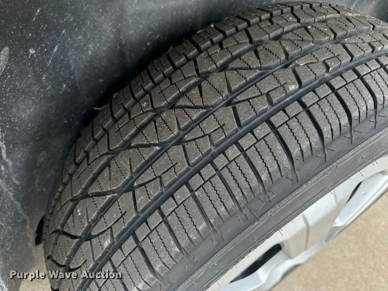 image for item OF9735 2016 Mobility Ventures MV-1 handicap accessible van