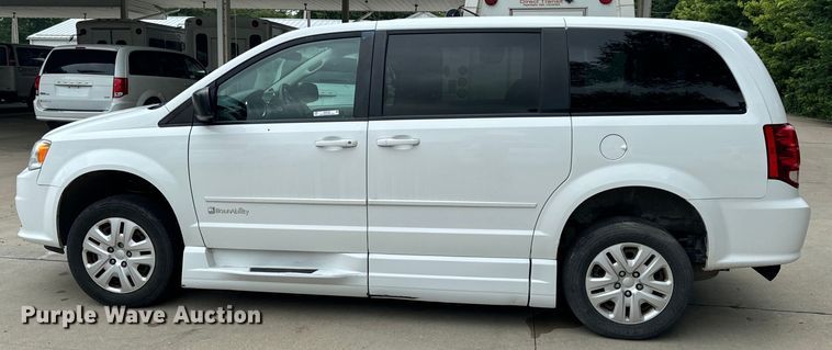 image for item OF9736 2015 Dodge  Grand Caravan handicap accessible van