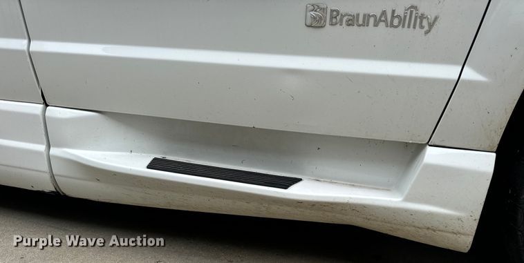 image for item OF9736 2015 Dodge  Grand Caravan handicap accessible van