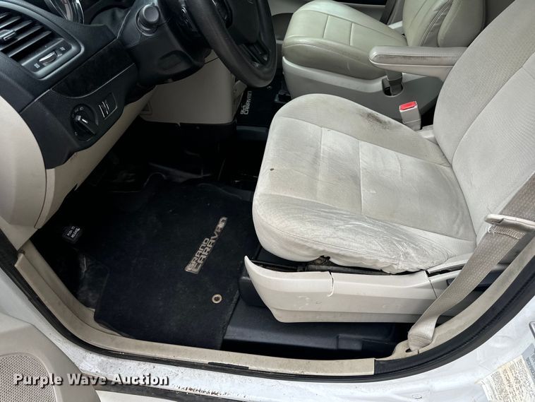 image for item OF9736 2015 Dodge  Grand Caravan handicap accessible van
